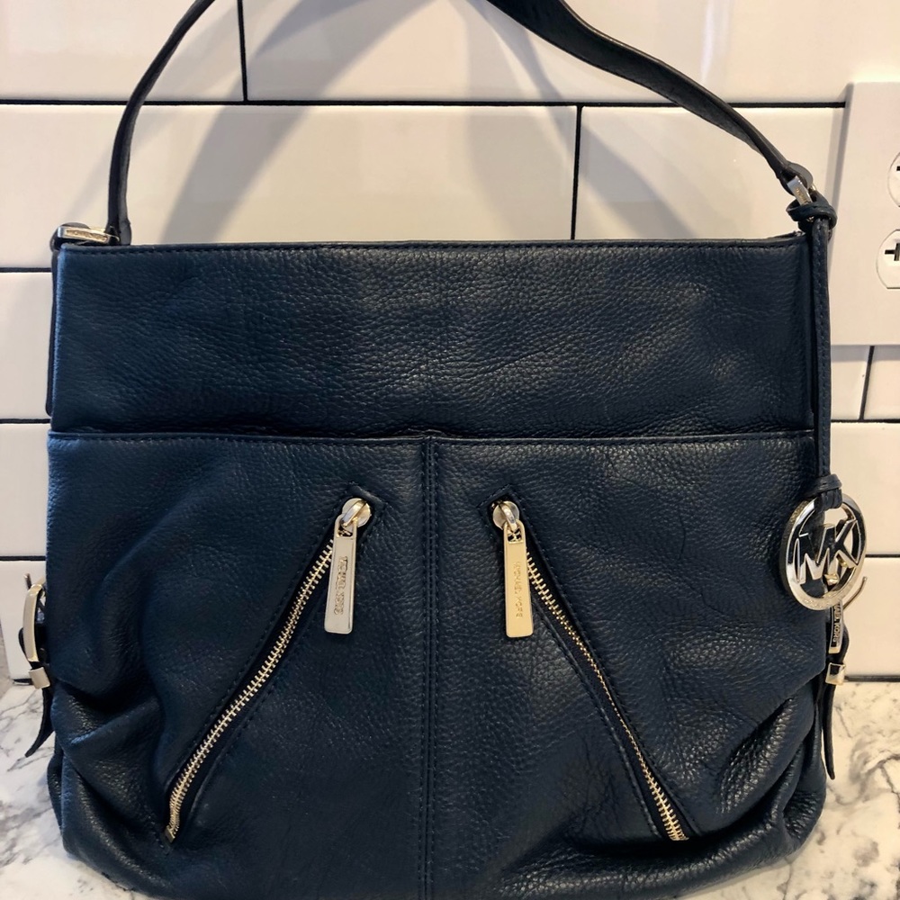 Dark Blue Michael Kors Purse with 11 Pockets